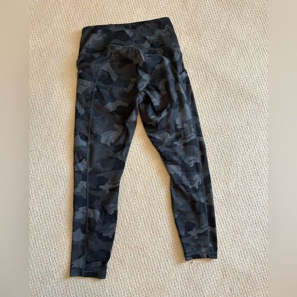 Camo leggings - Picture 2 of 4